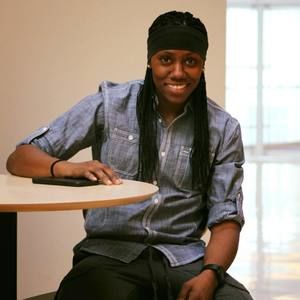 Meet your Posher, Marciea